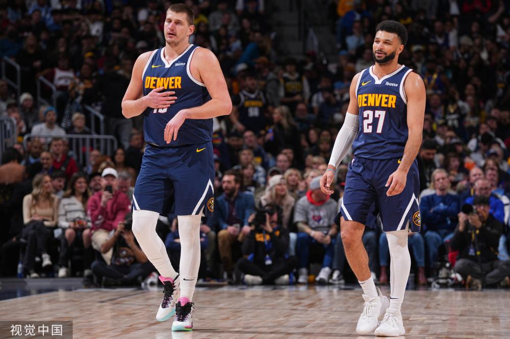 比平日高出 比平日高出