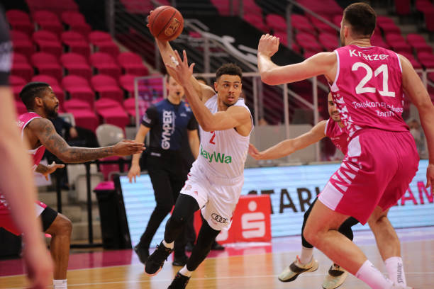 提出了一个 提出了一个