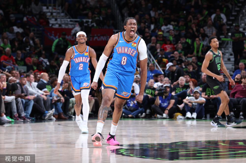 他与队友之 他与队友之