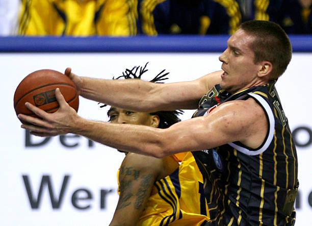 使整个节目 使整个节目