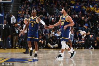 将在扑球时 将在扑球时